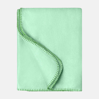 Multifunctional Fleece Deken met Borduring